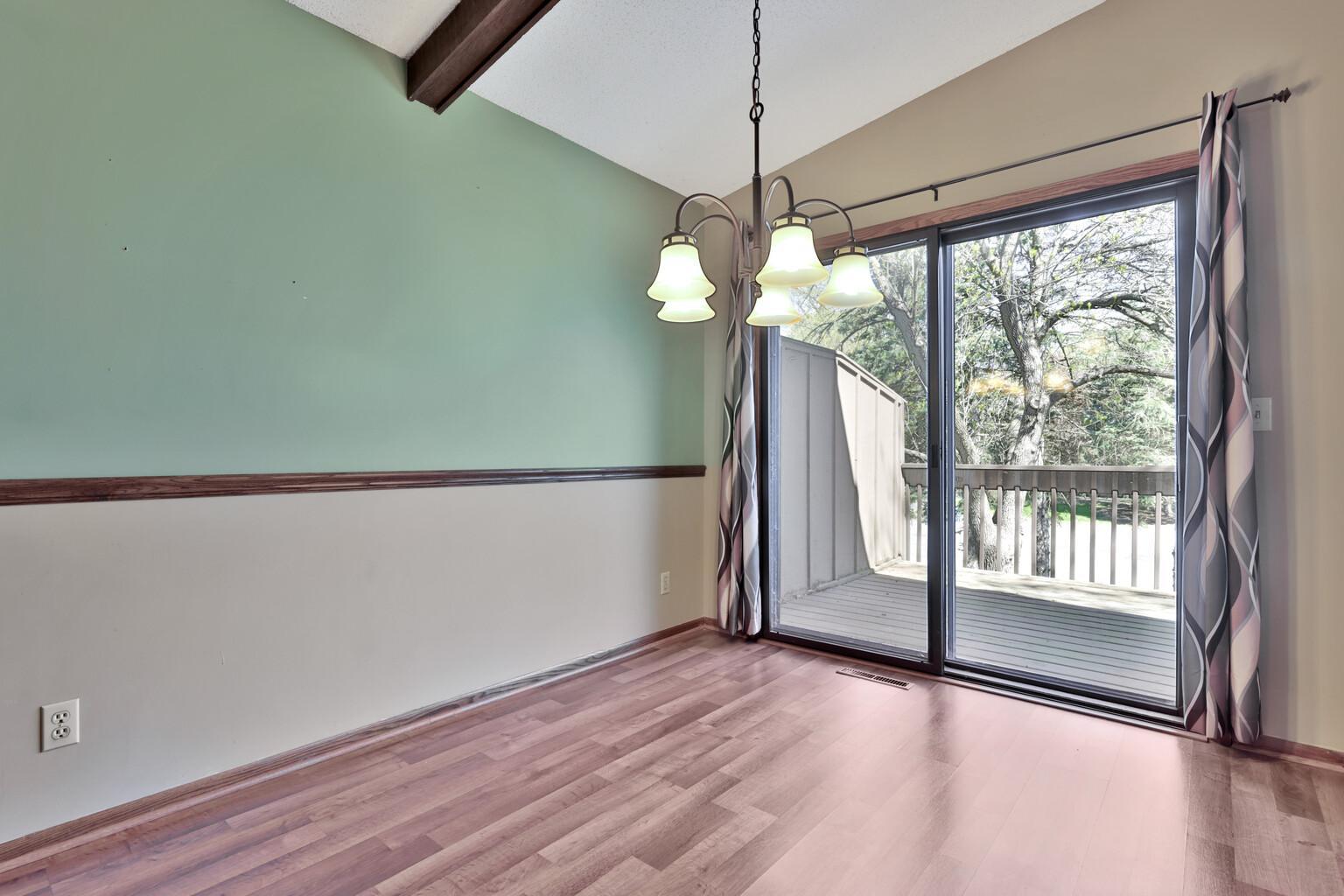 1282 Bridle Path Court