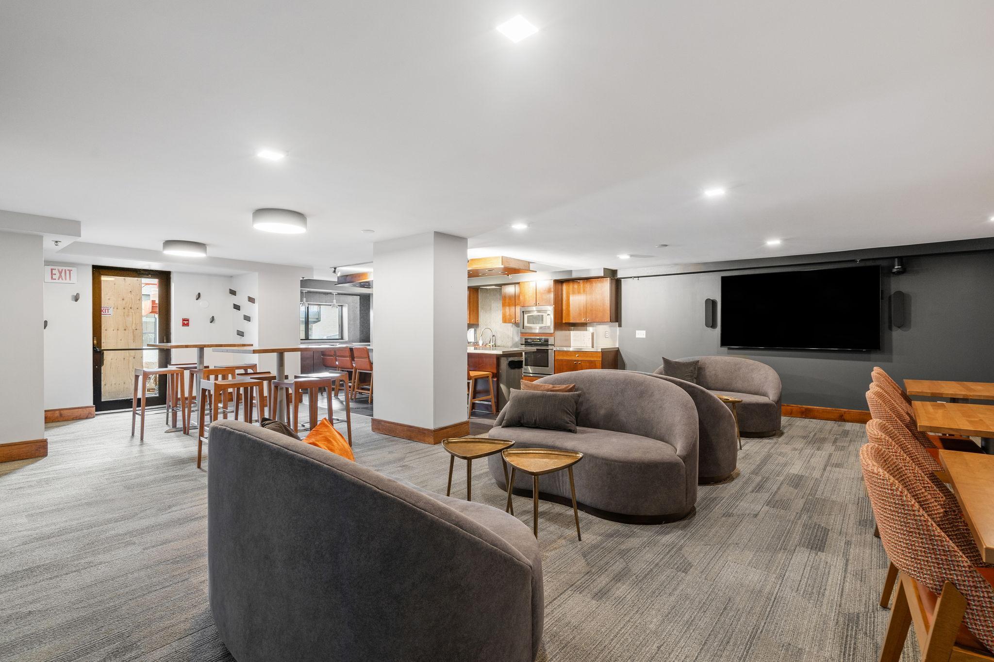 401 S 1st Street Unit: 503
