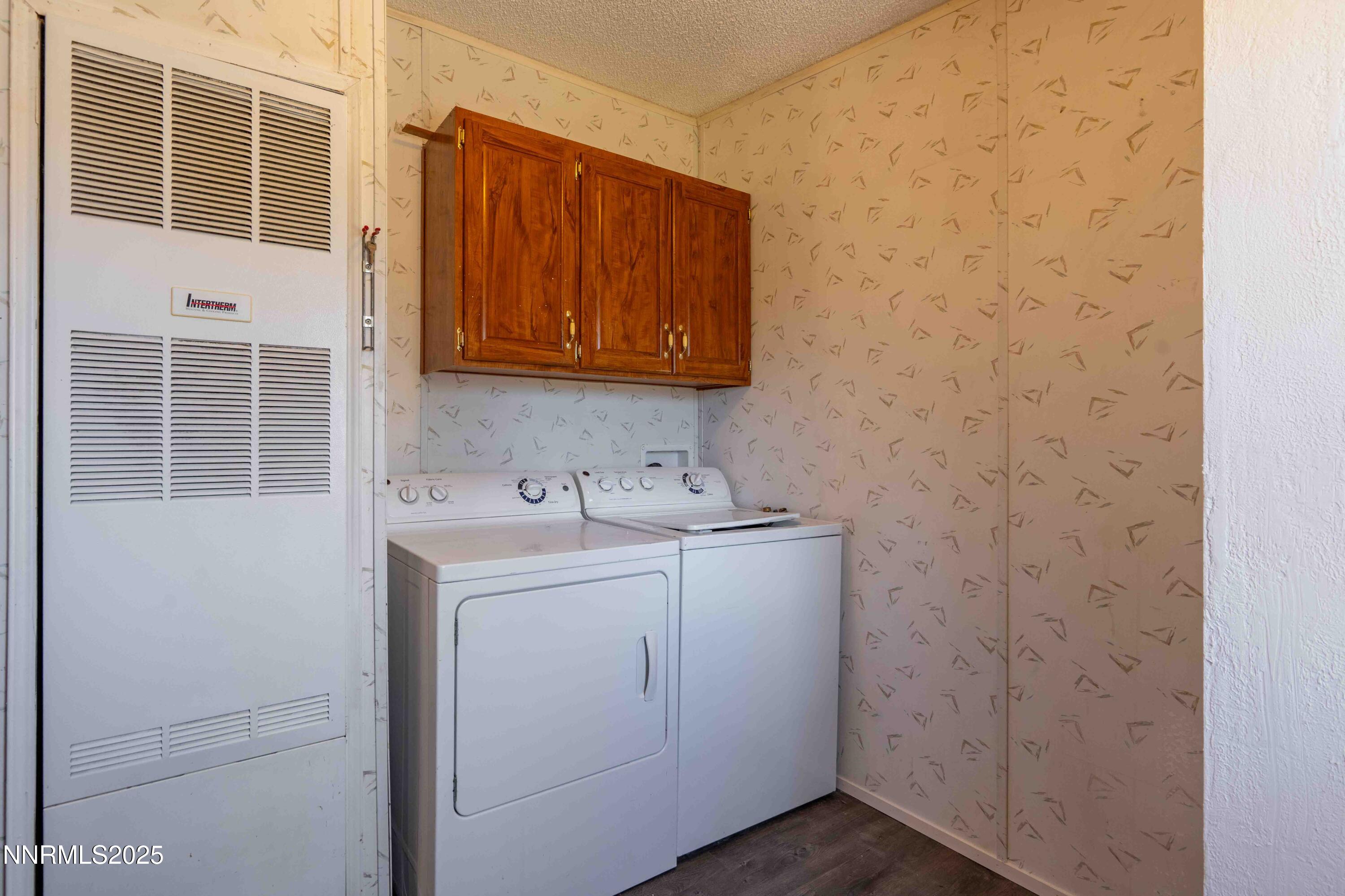 5194 Northern Lights Drive