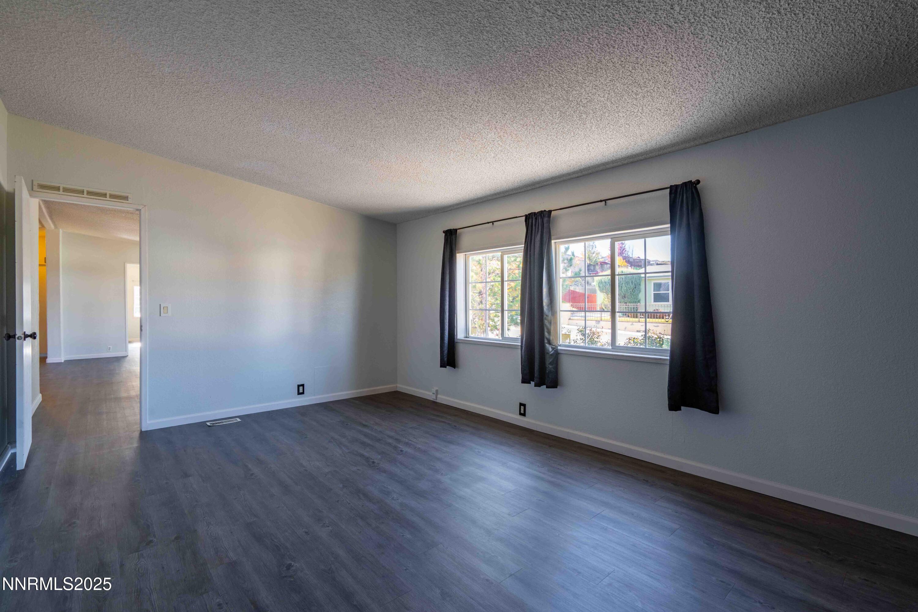 5194 Northern Lights Drive