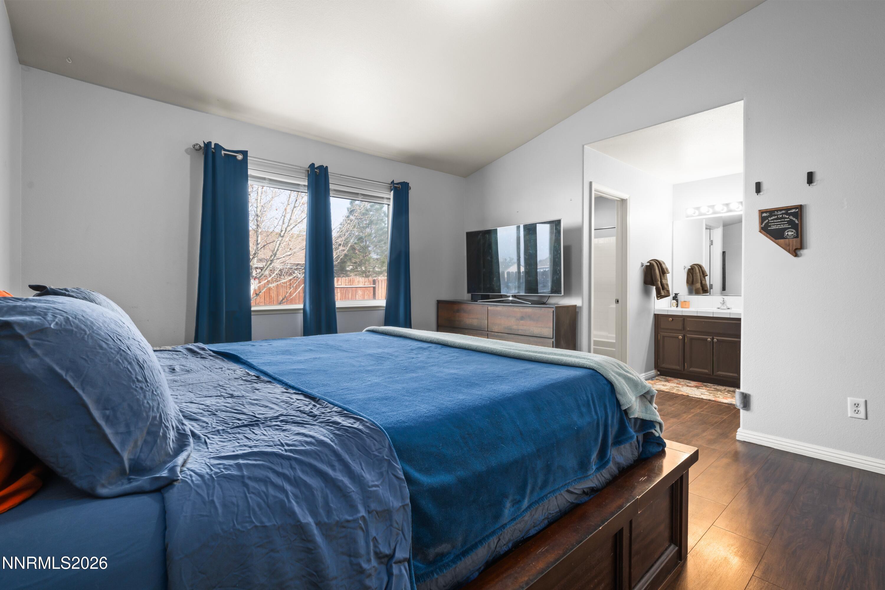 712 Hastings Way