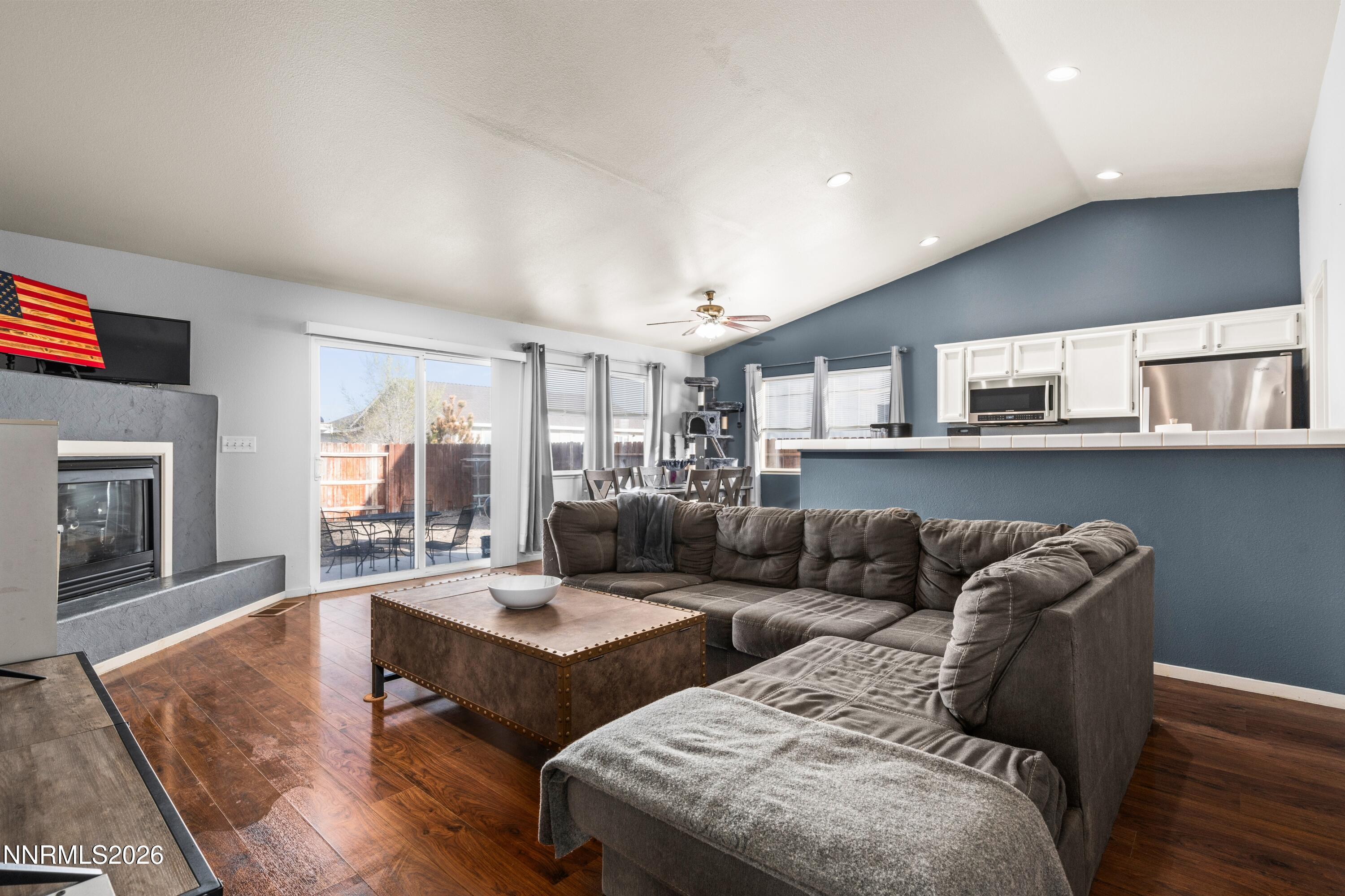712 Hastings Way
