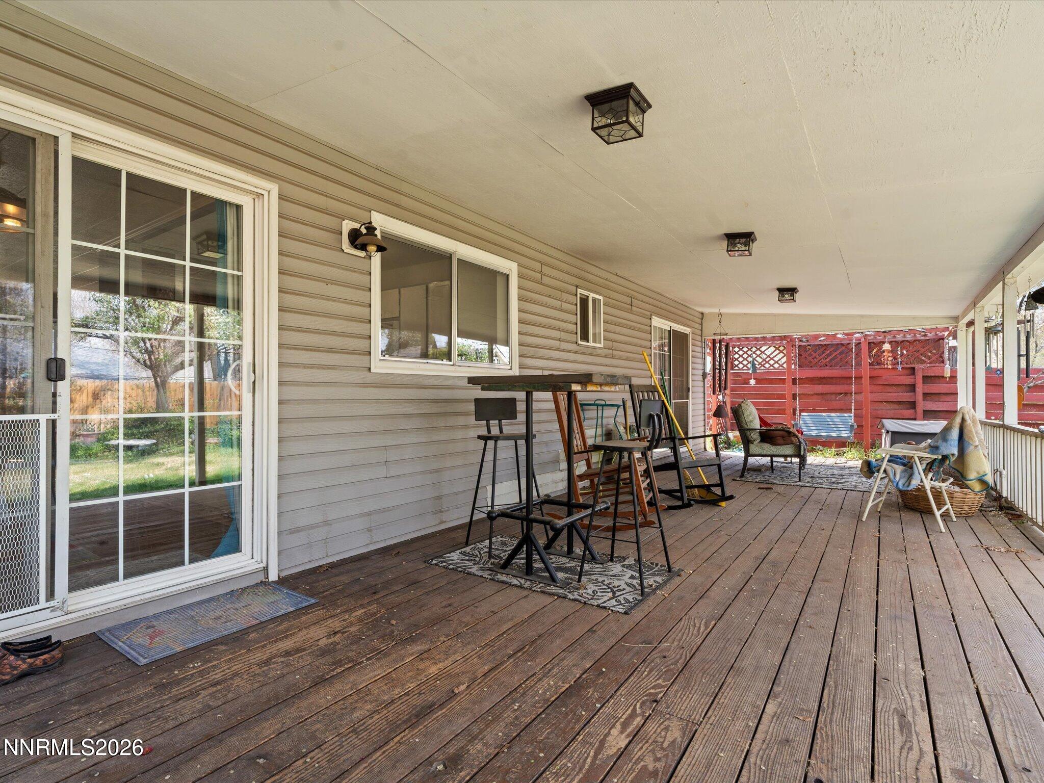 112 I Street