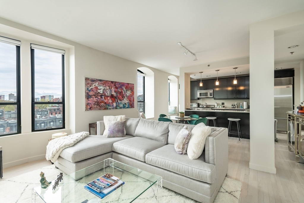 755 Boylston Street # 803