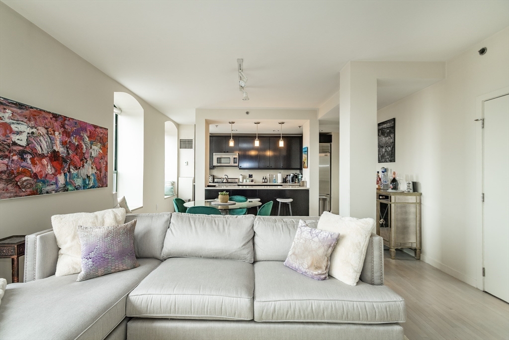 755 Boylston Street # 603