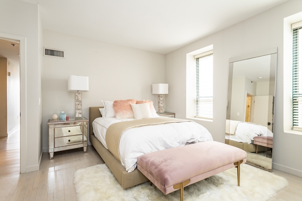755 Boylston Street # 703