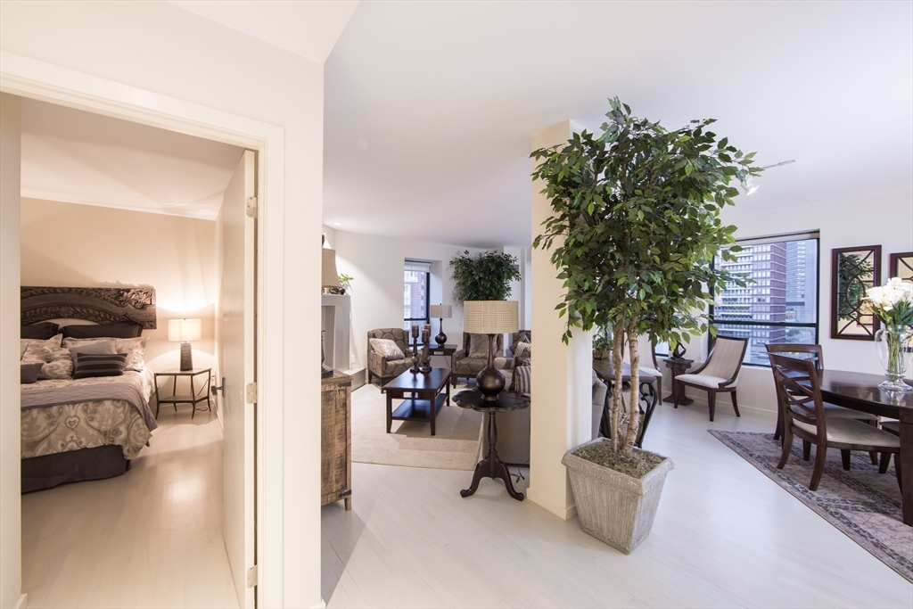 755 Boylston Street # 802
