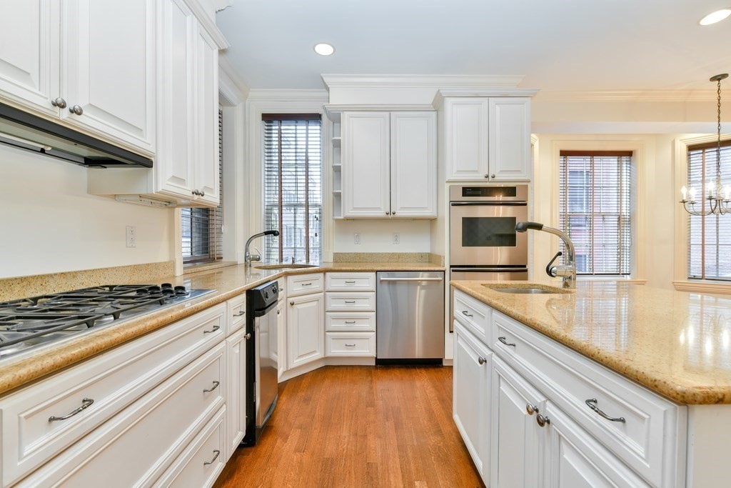 17 Willow Street # 1
