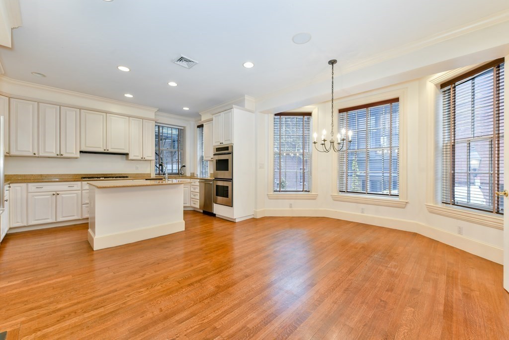 17 Willow Street # 1