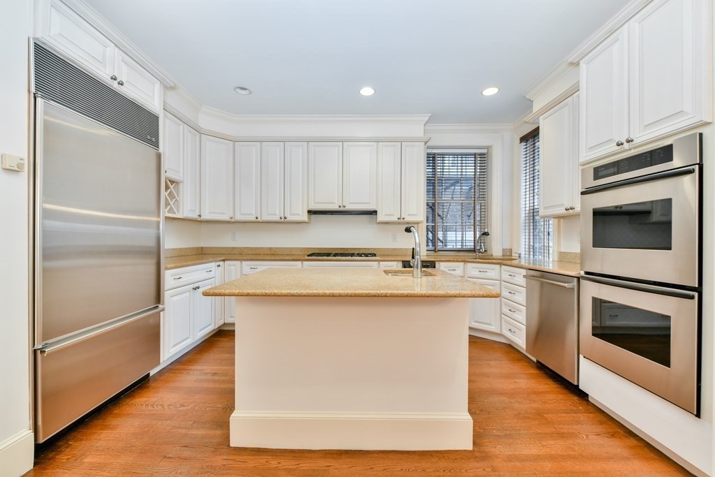 17 Willow Street # 1
