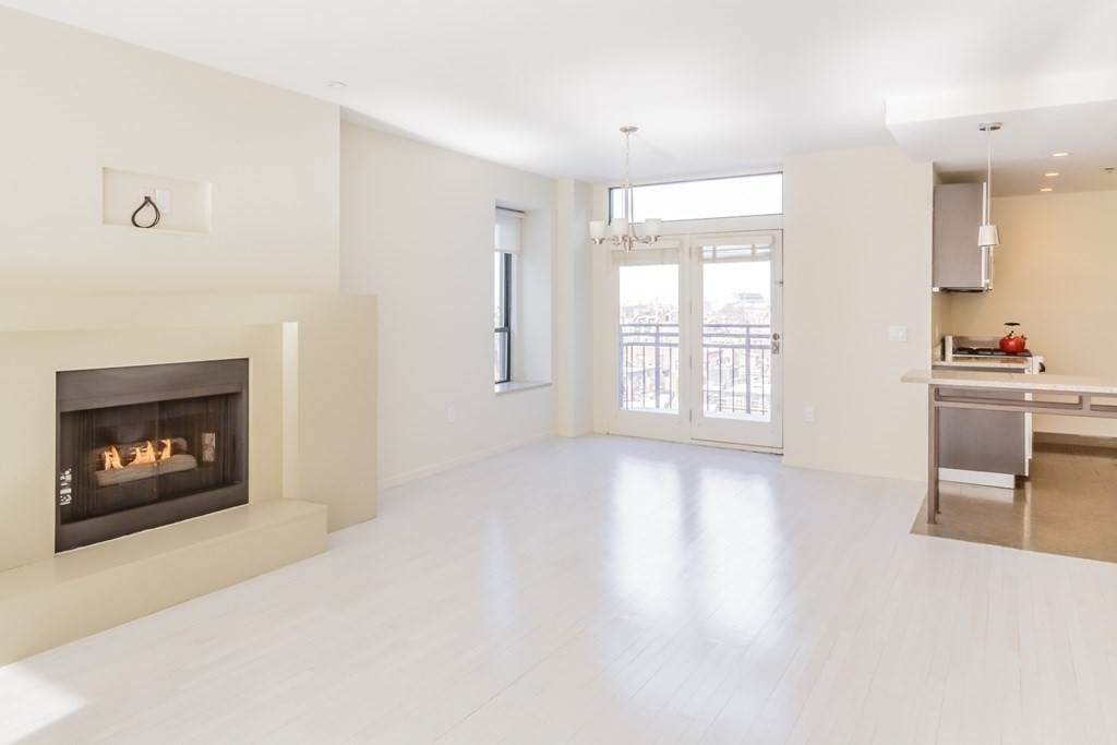 755 Boylston Street # 701