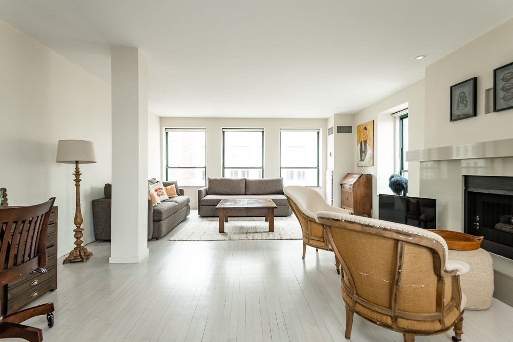 755 Boylston Street # 701