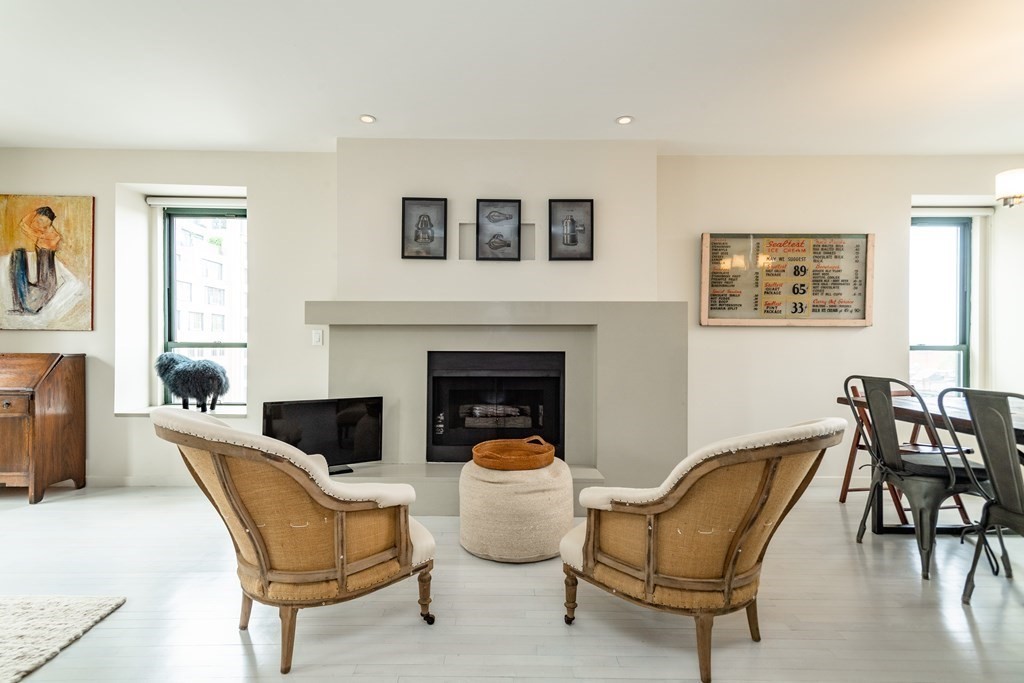 755 Boylston Street # 701