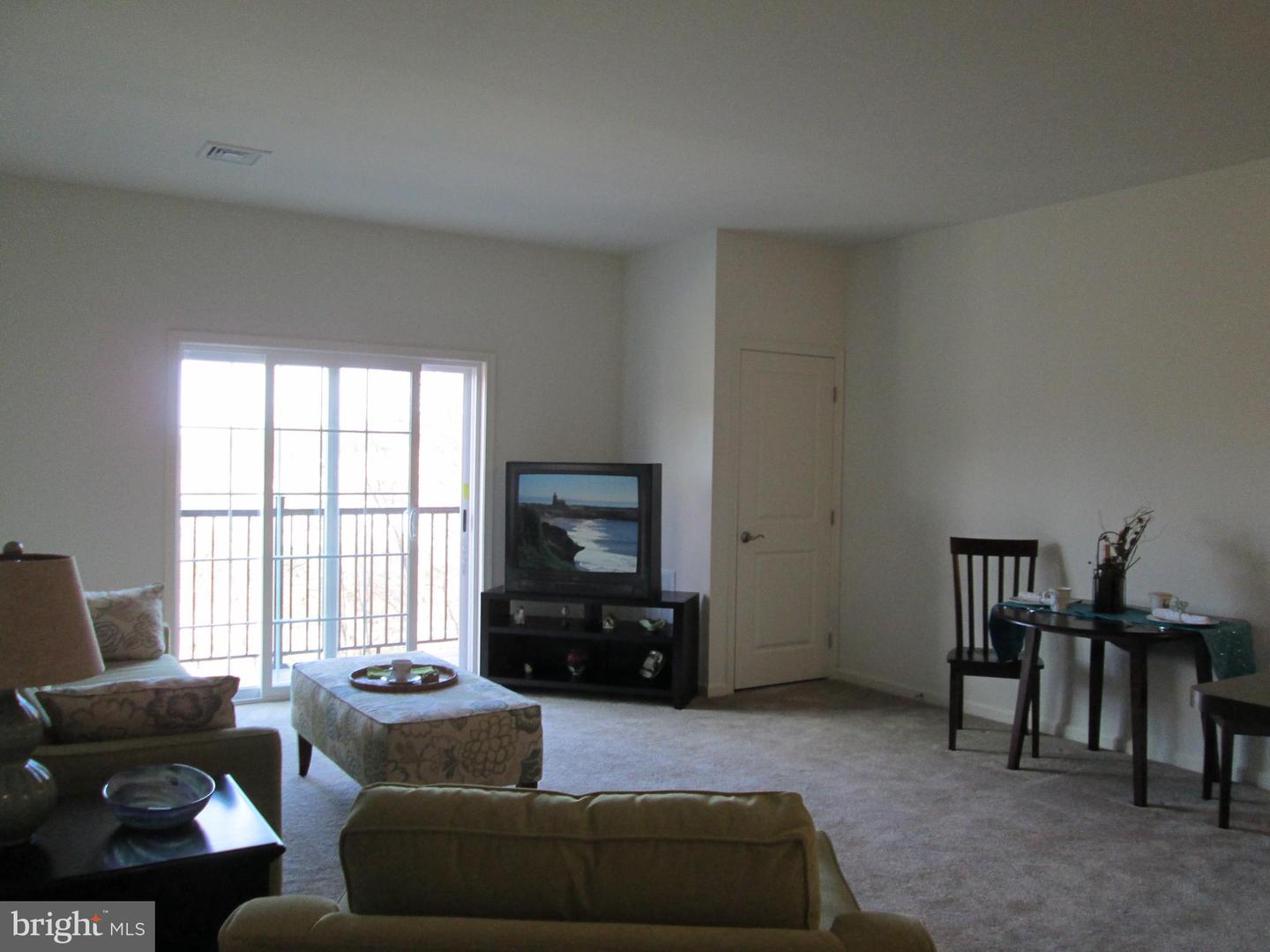 79 Legacy Blvd #302