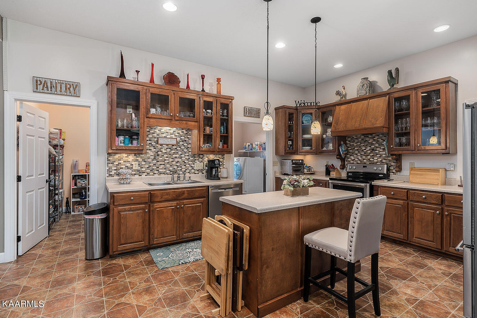 2175 Eagle Landing Dr Drive