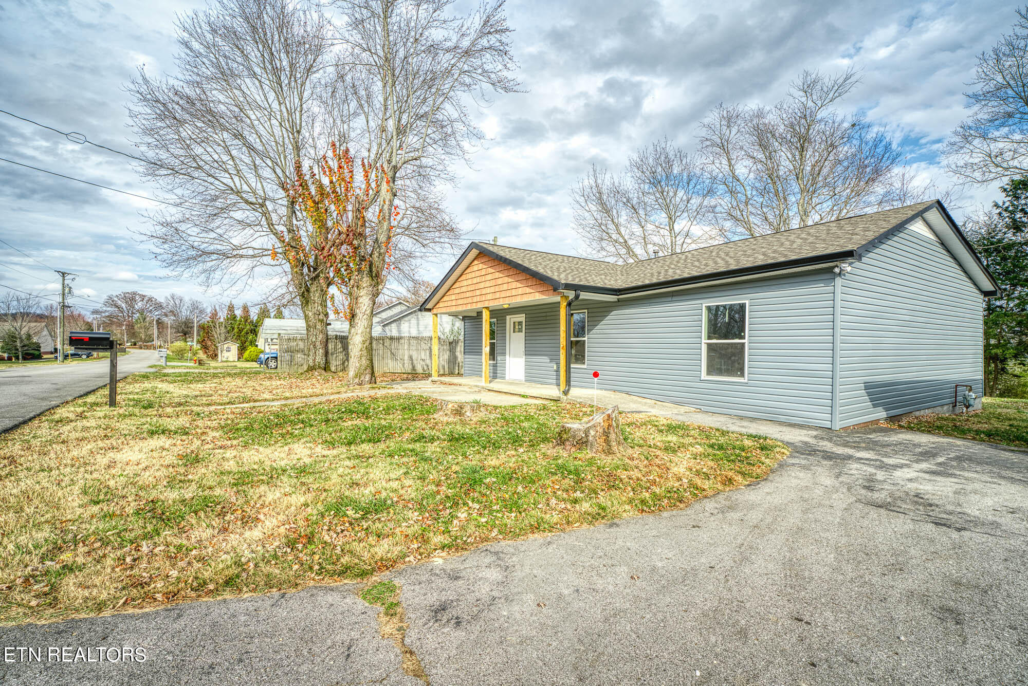 1670 White Rd
