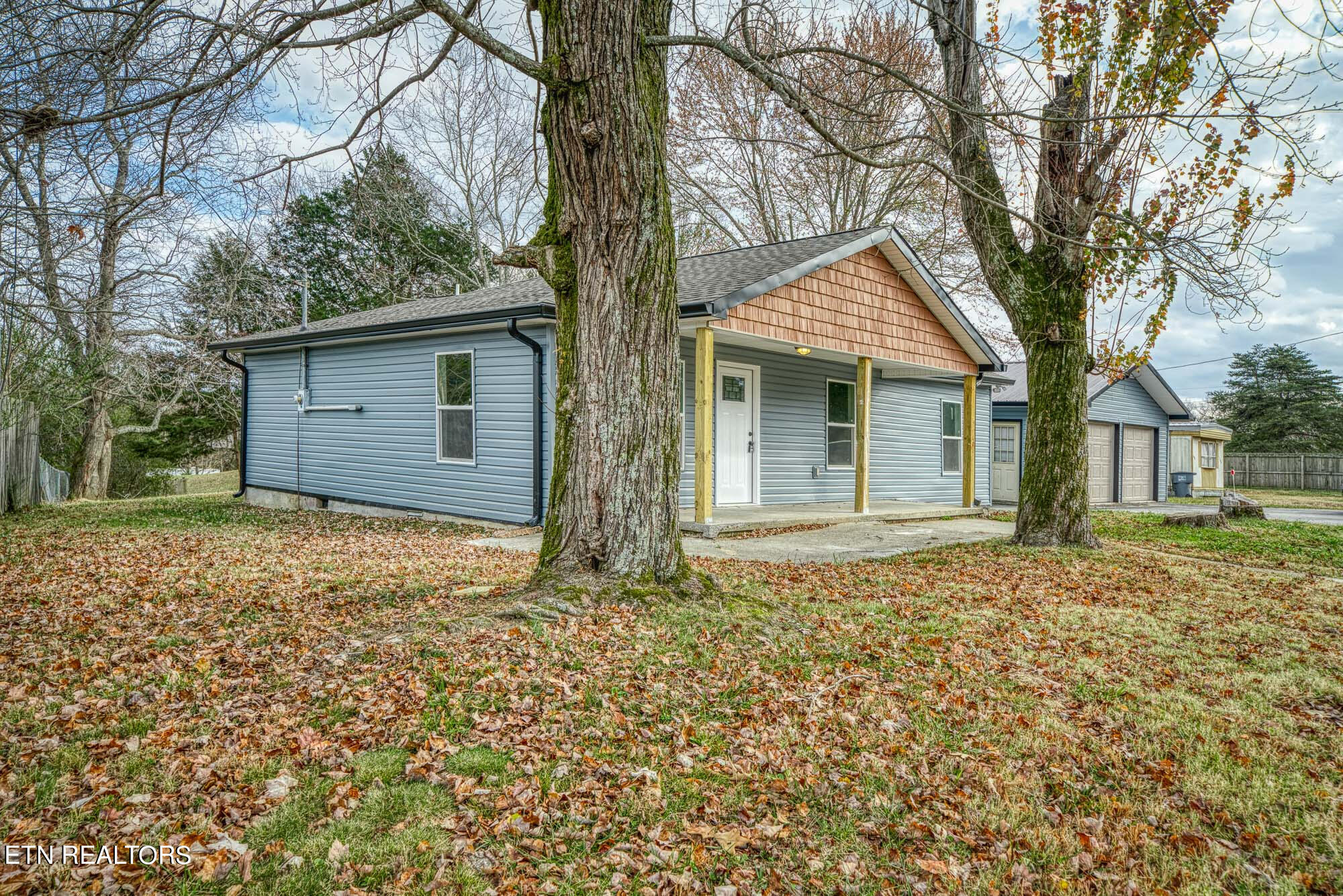 1670 White Rd