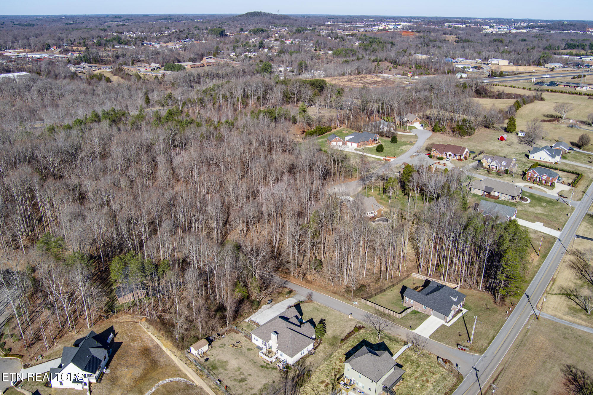 637 Ewell Dr