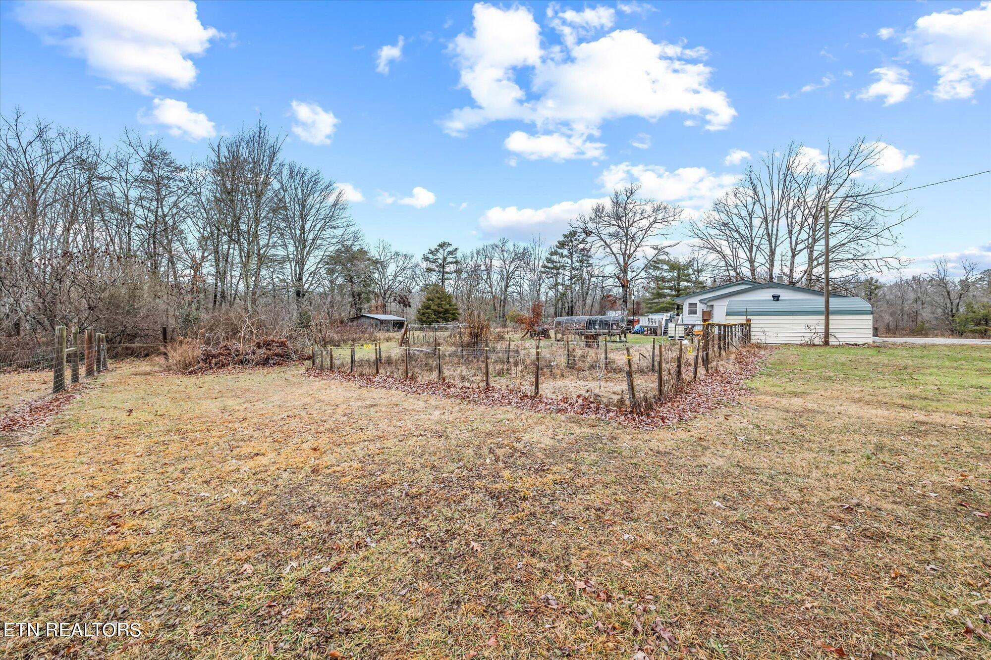1240 Franklin Loop
