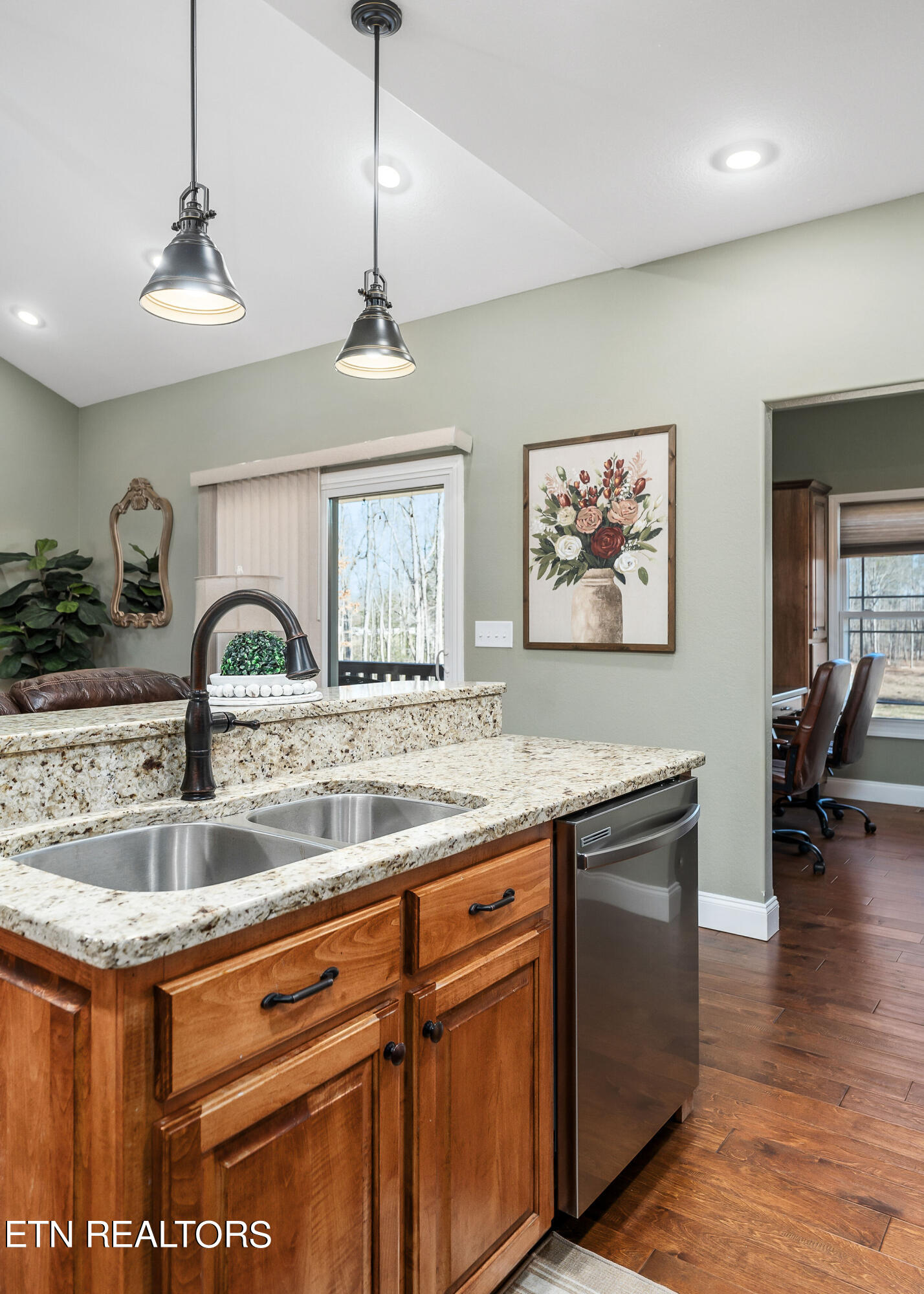 795 Clear Creak Parkway