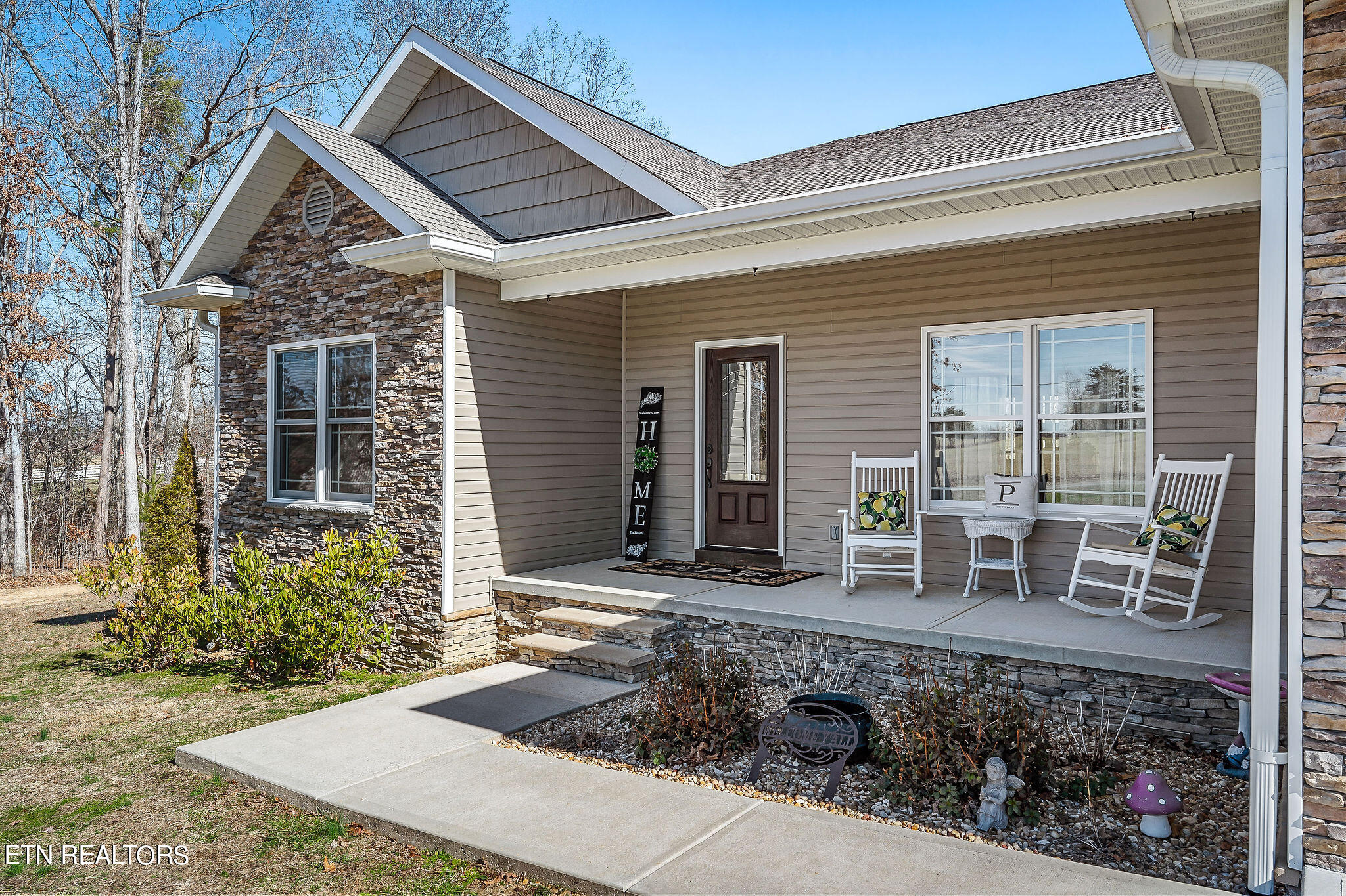 795 Clear Creak Parkway