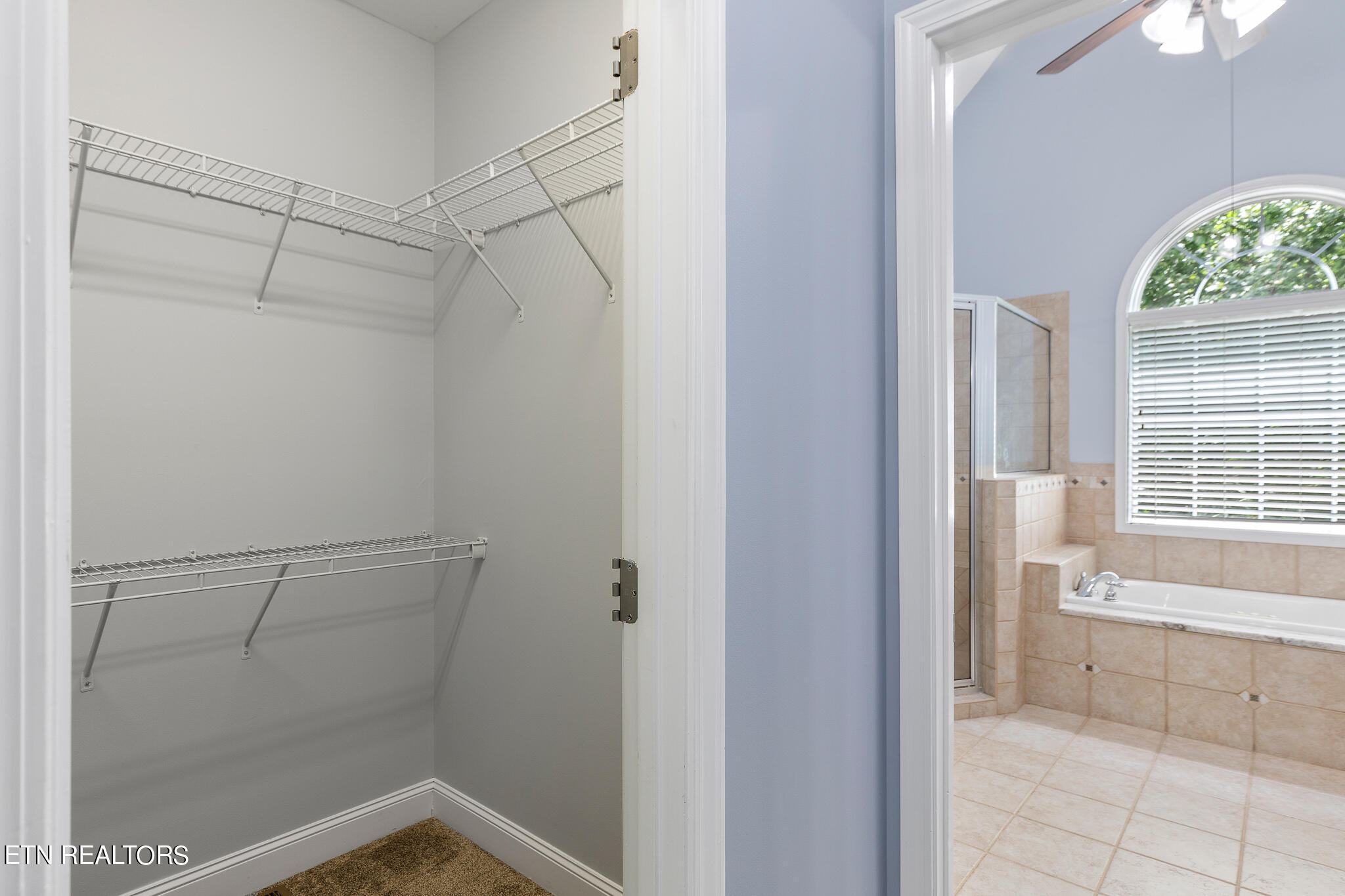 1209 Buckingham Place