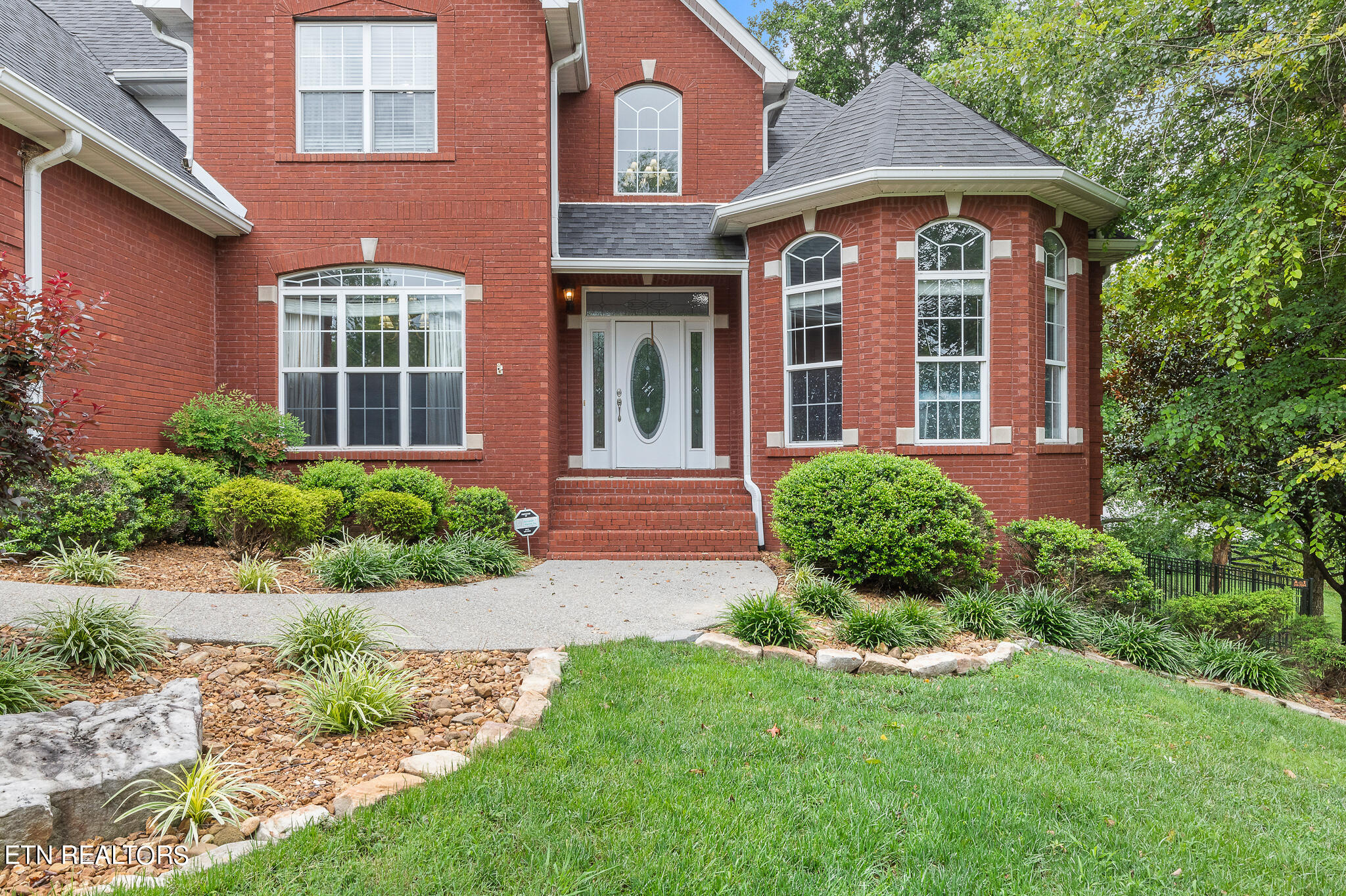 1209 Buckingham Place