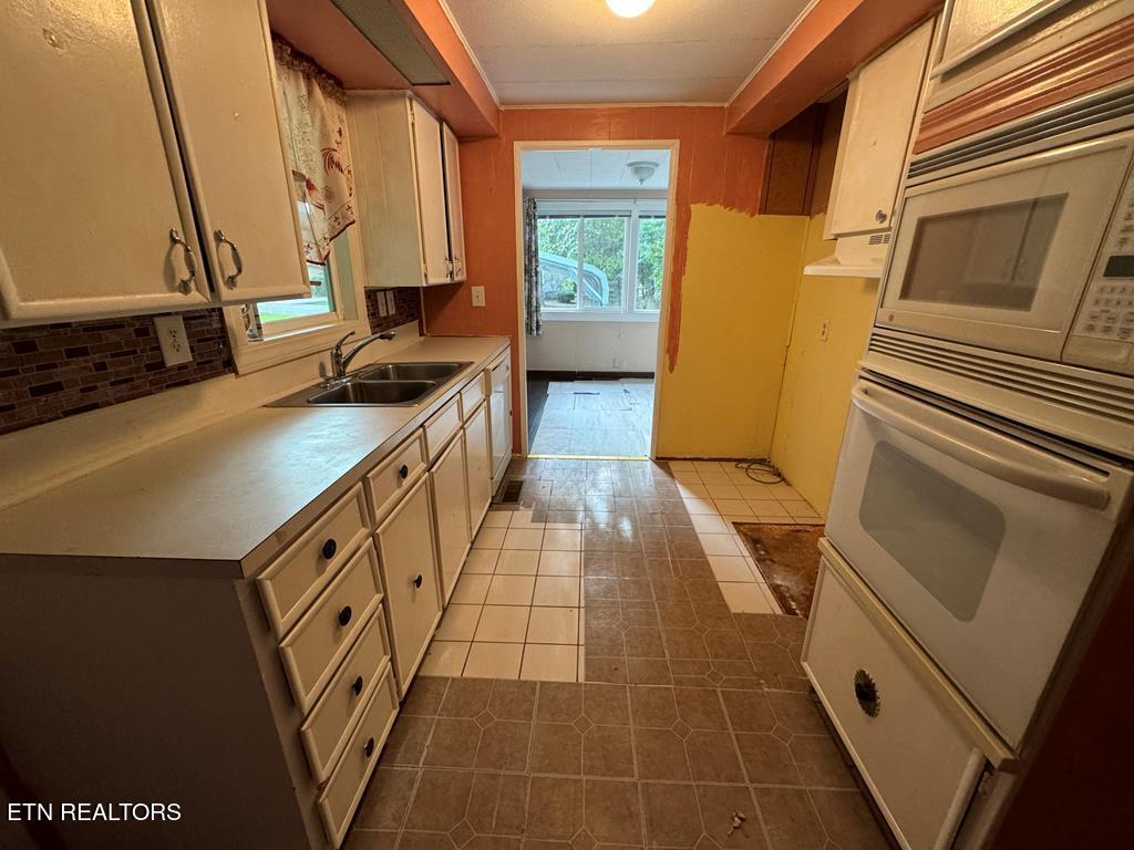 320 Dartmoor Drive