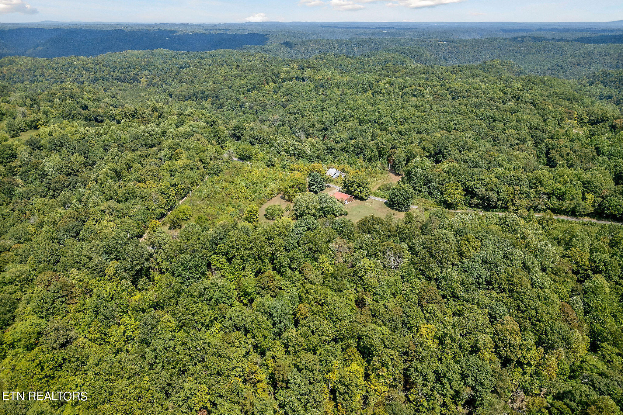 2665 Seven Knobs Rd