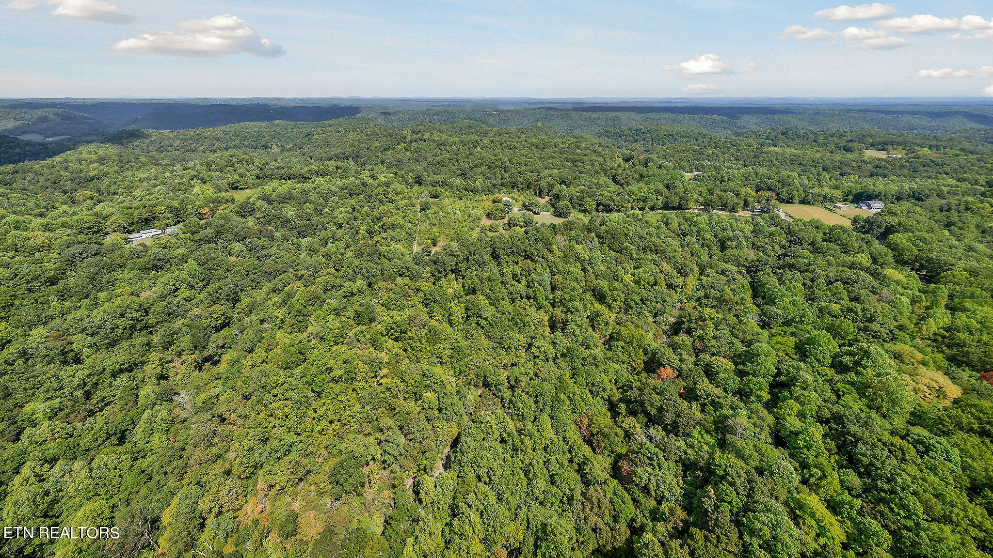2665 Seven Knobs Rd