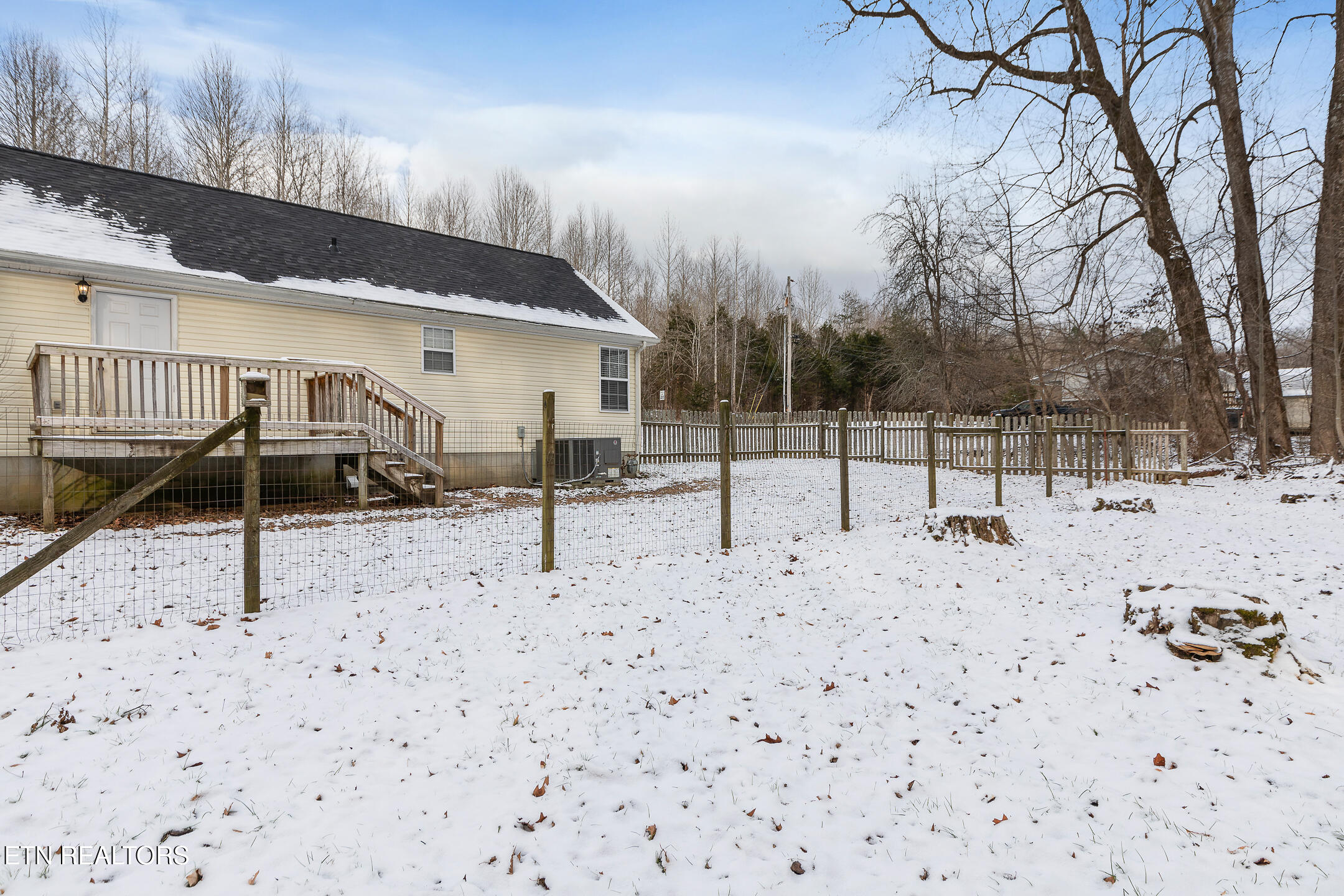 1655 Dogwood Circle