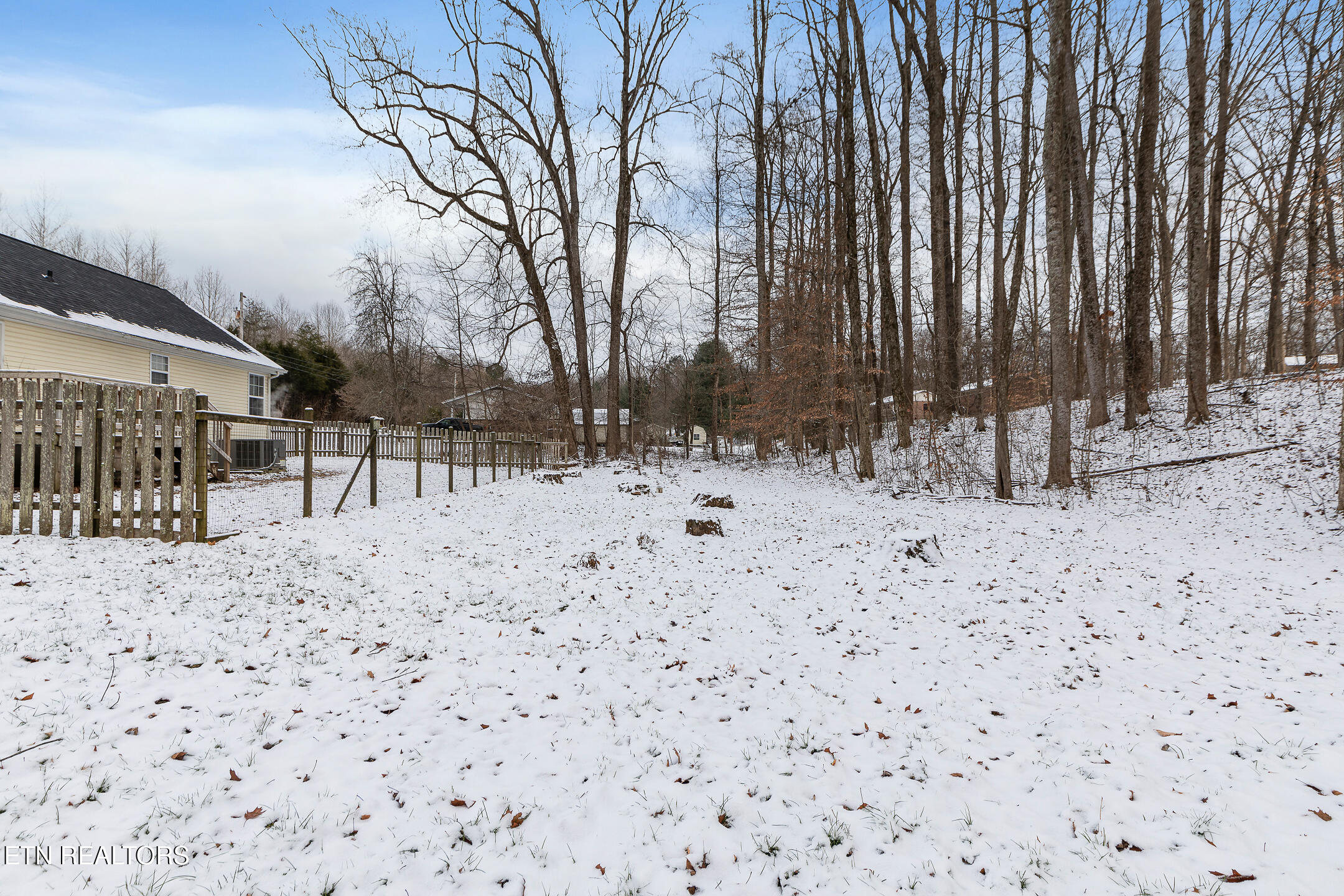 1655 Dogwood Circle