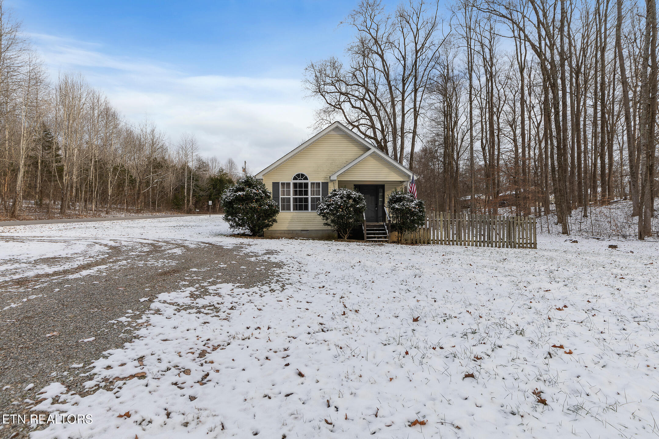 1655 Dogwood Circle