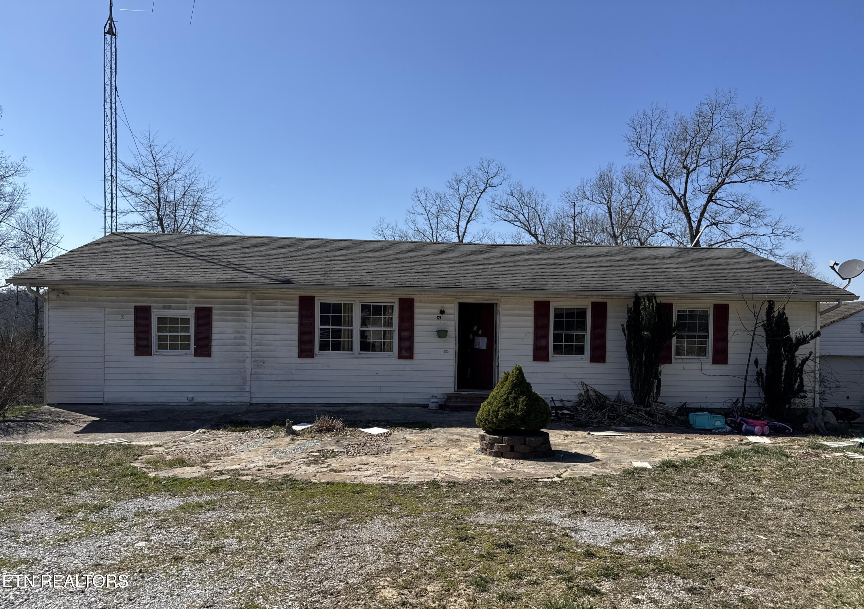121 Rabbit Track Rd