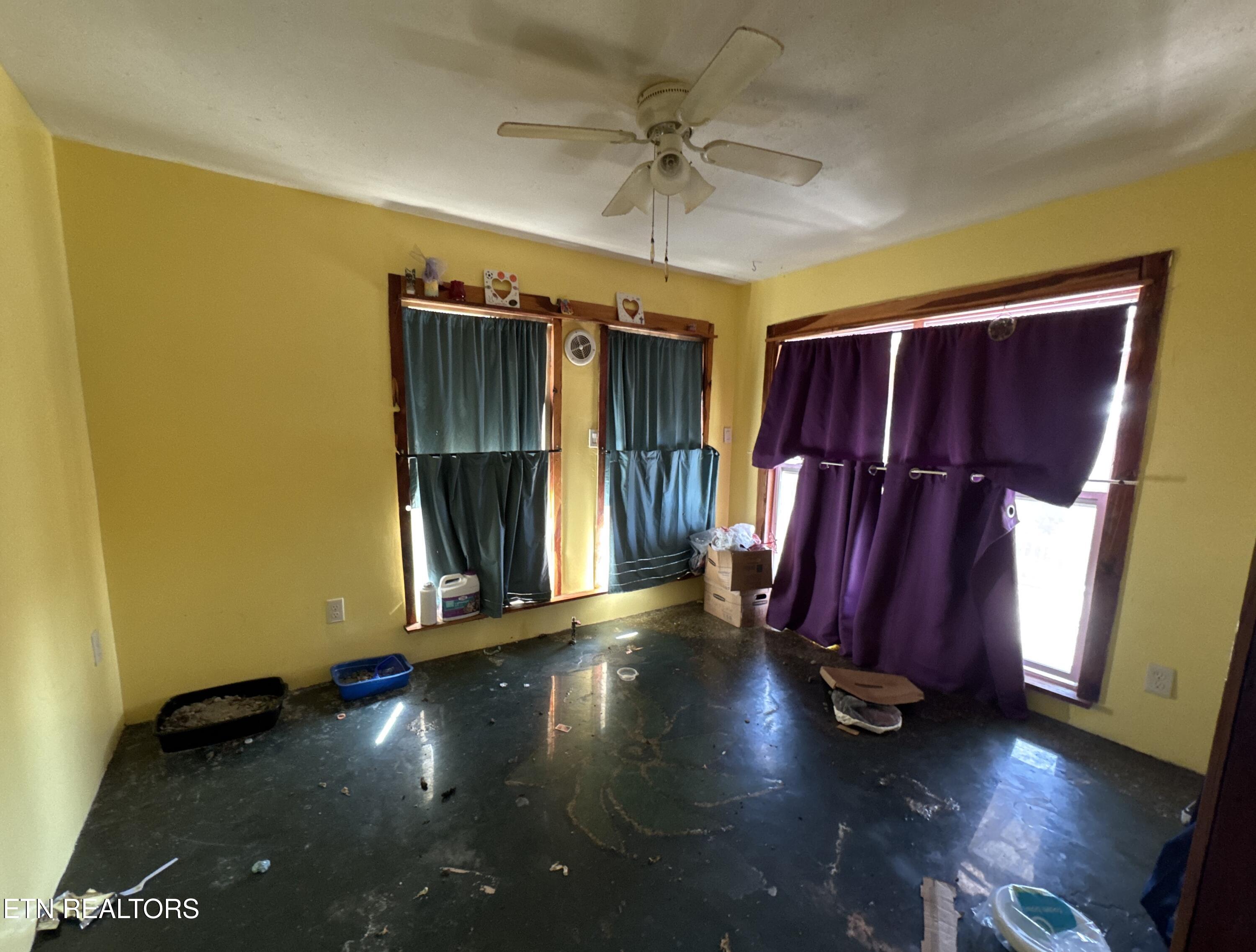 121 Rabbit Track Rd