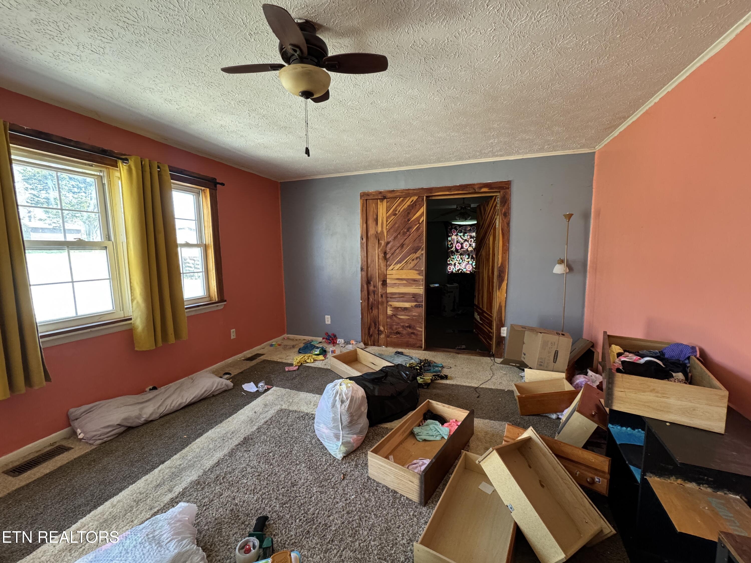 121 Rabbit Track Rd