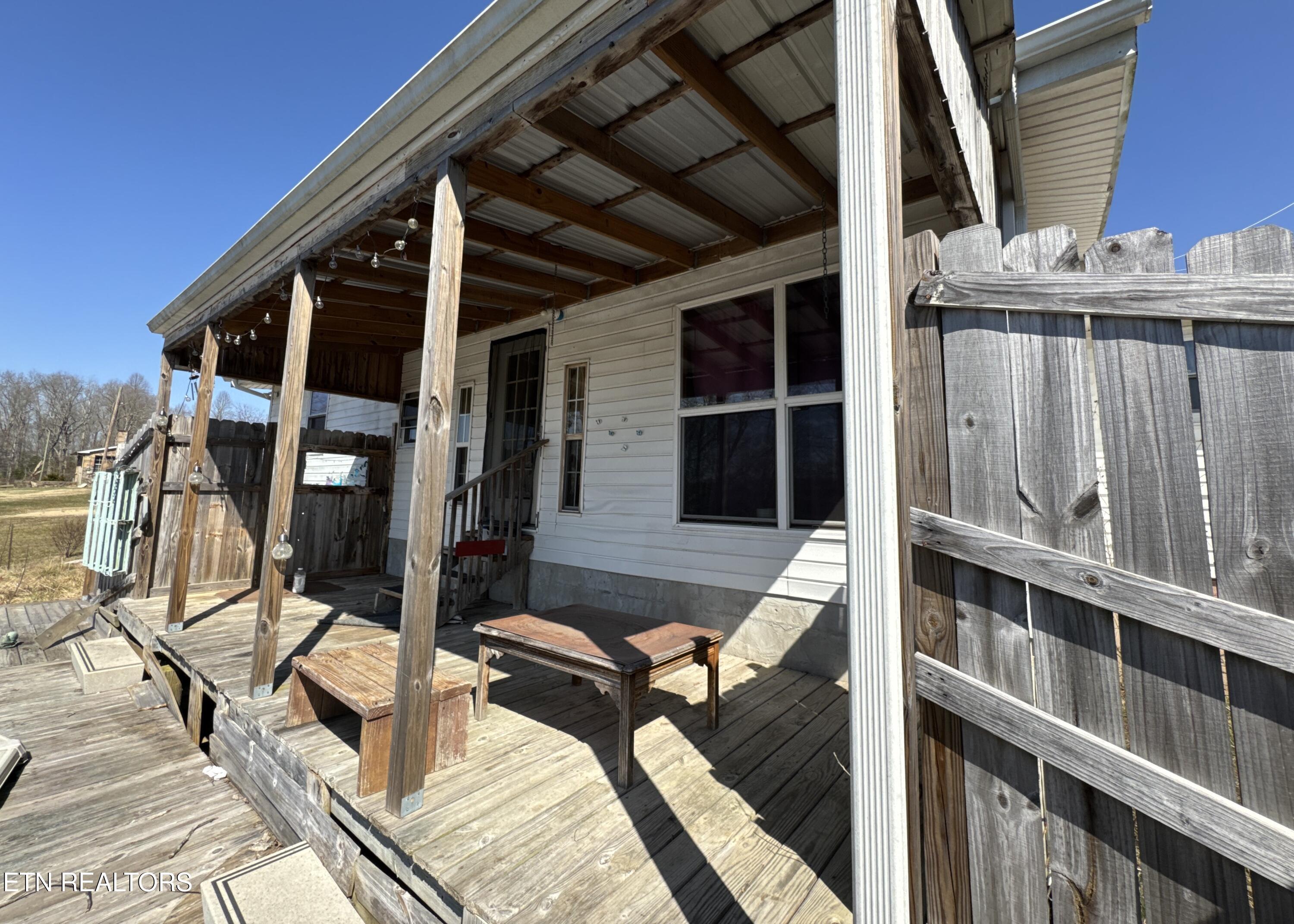 121 Rabbit Track Rd