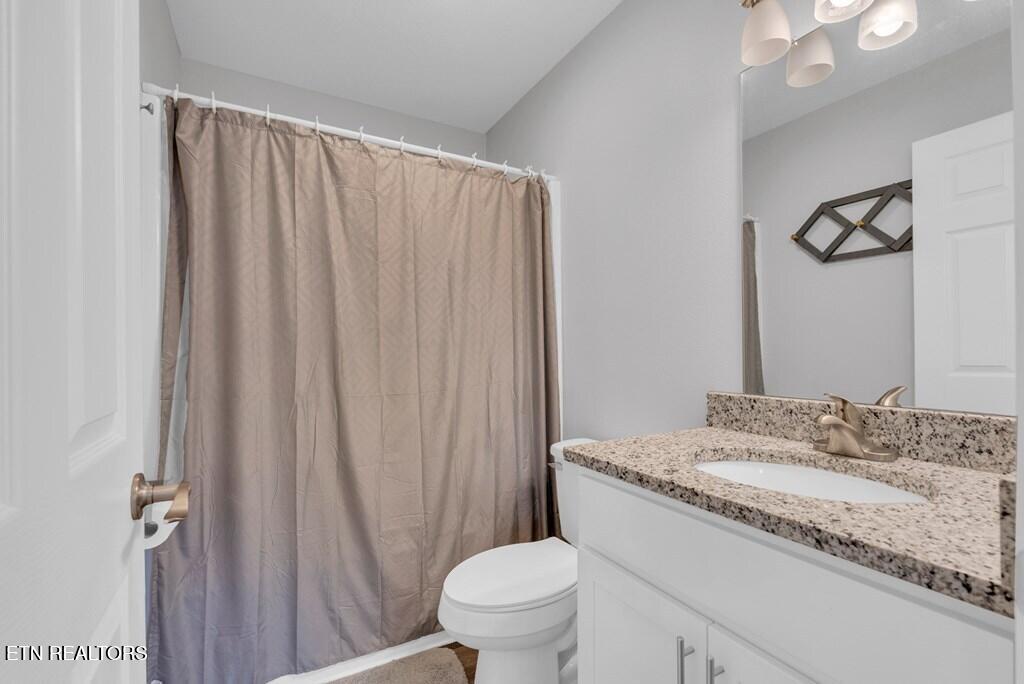 1210 War Eagle Drive