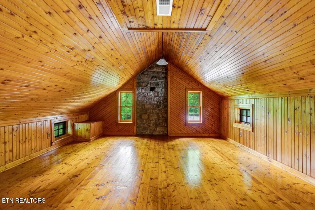 11901 Martin Creek Rd