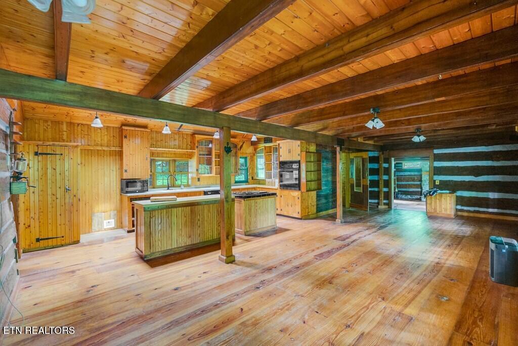 11901 Martin Creek Rd