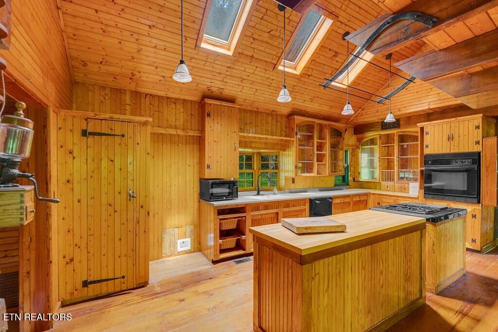 11901 Martin Creek Rd