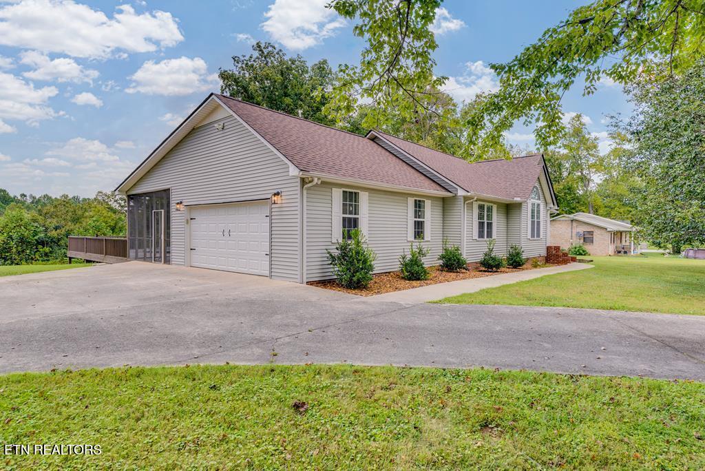 1000 Bethel Palk Rd, Bloomington Springs