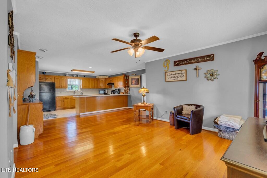 165 Eckles Cemetery Rd