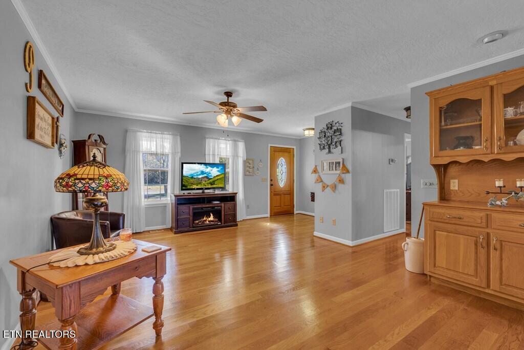 165 Eckles Cemetery Rd