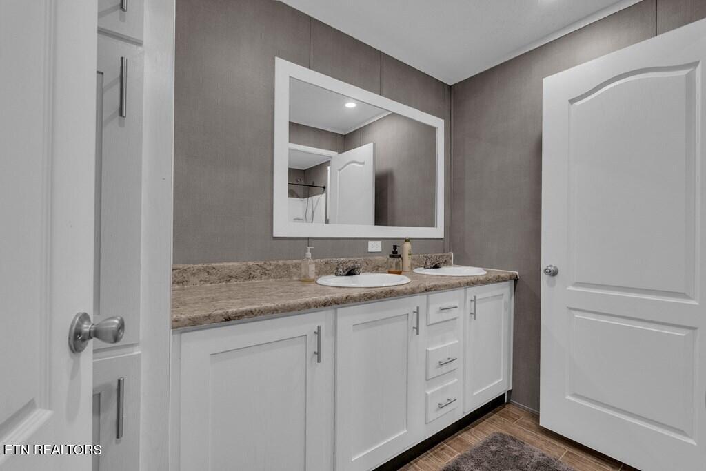 1083 Fanchers Mill Rd