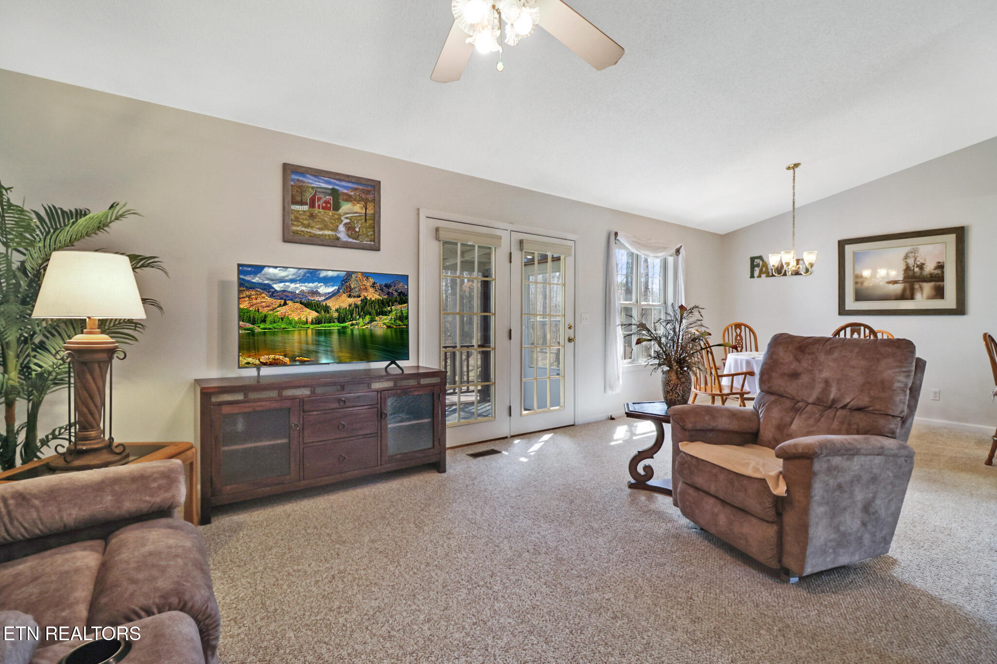 82 Scott Creek Rd