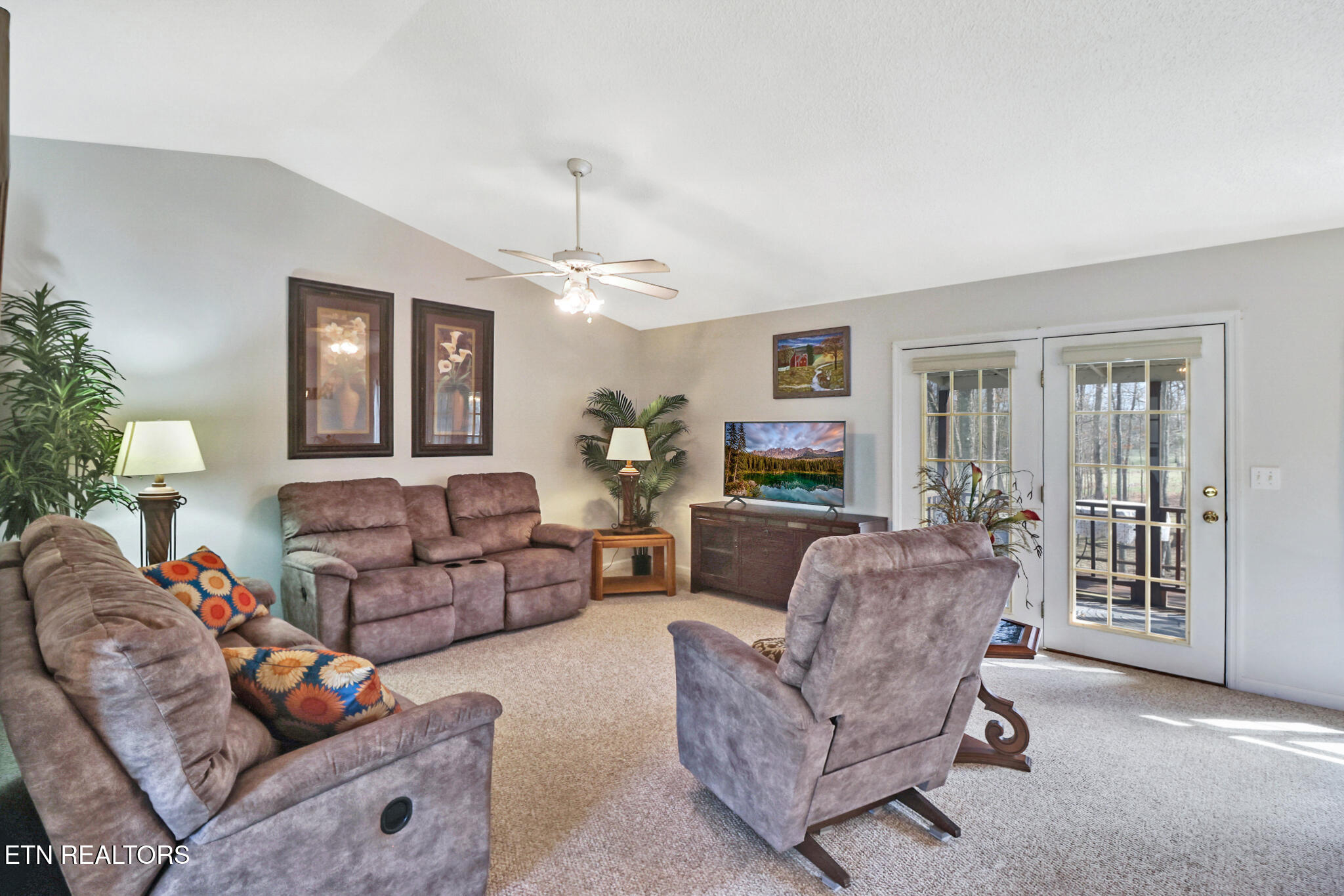 82 Scott Creek Rd