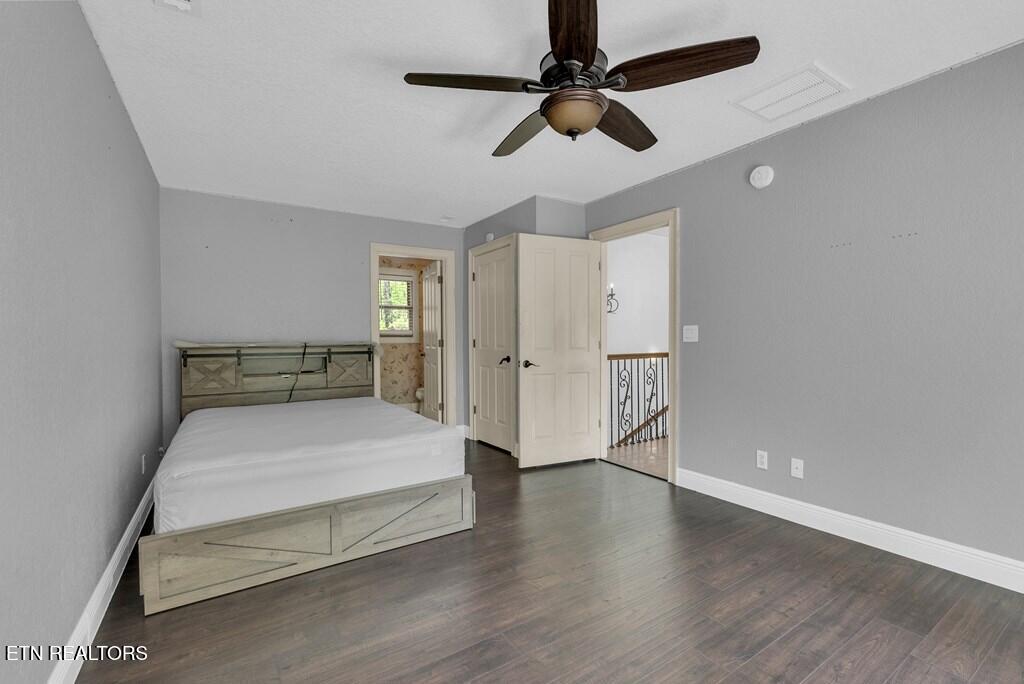 160 Eagles Bluff Circle