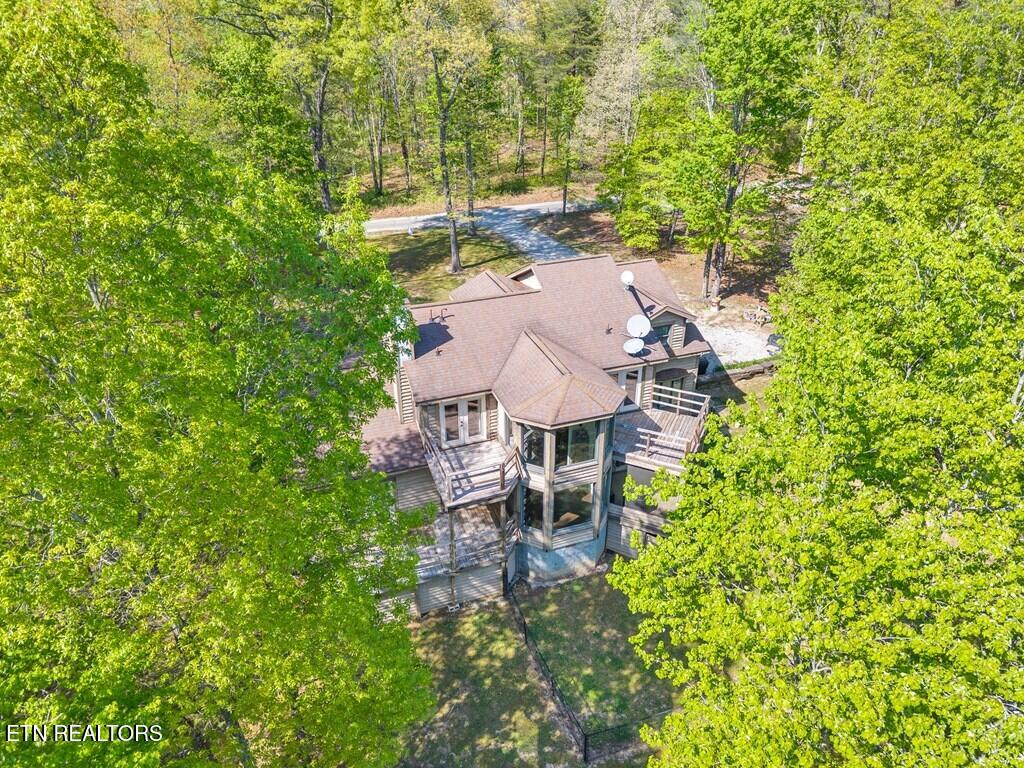 160 Eagles Bluff Circle