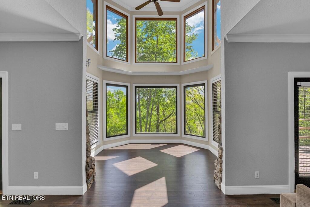 160 Eagles Bluff Circle